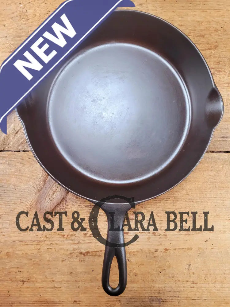 Rare! 1895-1910 2nd Series ERIE #8 (Griswold) w Heat Ring and likely Starfish Makers Mark! Don’t miss this one! Skillet