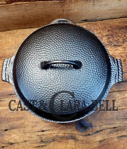 Rare! 1930’S Hammered Finish Griswold No. 8 Hinged Dutch Oven W/ Small Logo 2058. Near Perfect