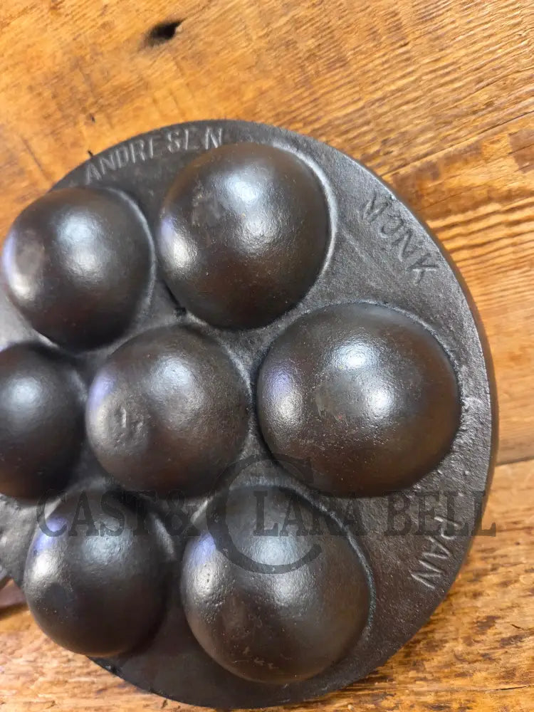 Rare and so cool! 1920’s era Griswold made Alfred Andresen Munk Pan No. 2992 Cast Iron Munk Pan Skillet