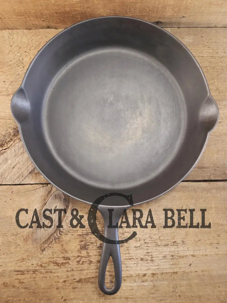 RARE find #9 Griswold ’Erie’ FIRST series! 1890’s era cast iron skillet. These do not come around often! Skillet