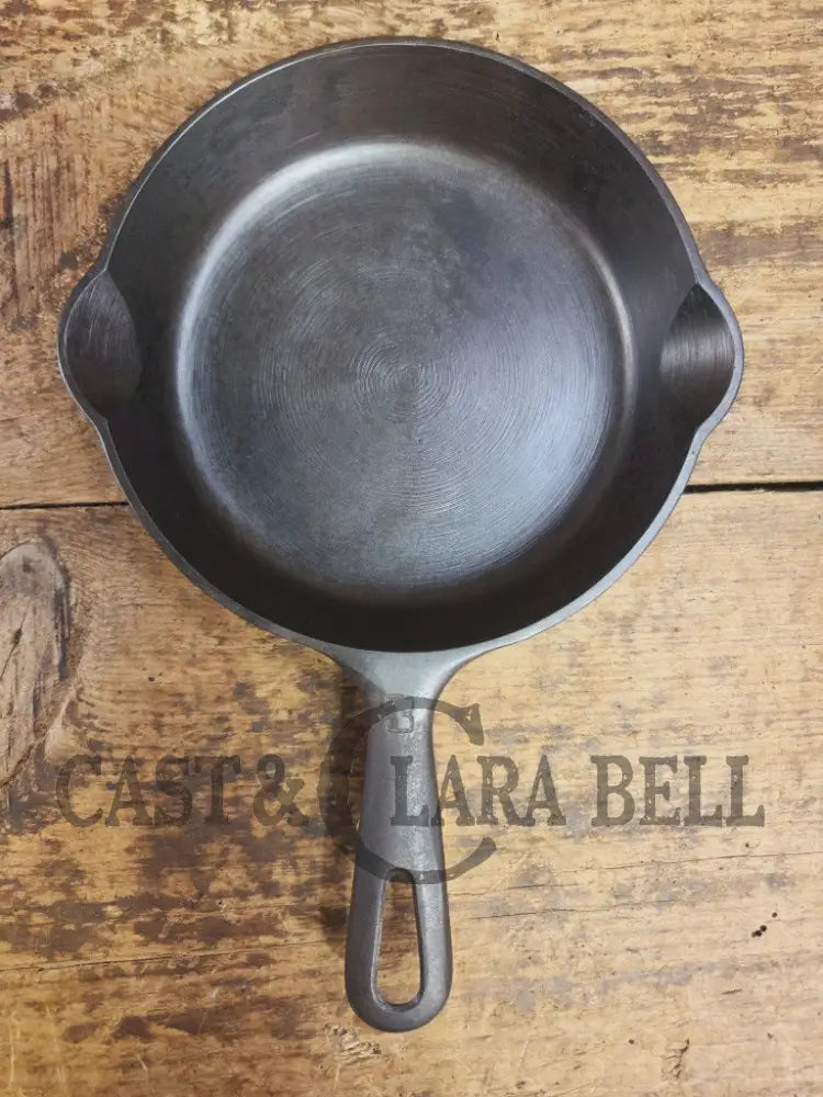 Rare! Griswold specialty skillet. 1930’s ’Cliff’ Cornell Egg Skillet The Cleveland Flux Co Skillet