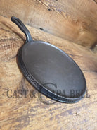 Rare treasure! Griswold hammered #9 Round Griddle. The gift for someone special - Griddle