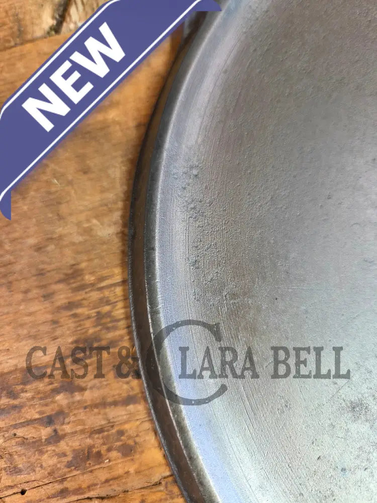 Rare treasure! Griswold hammered #9 Round Griddle. The gift for someone special - Griddle