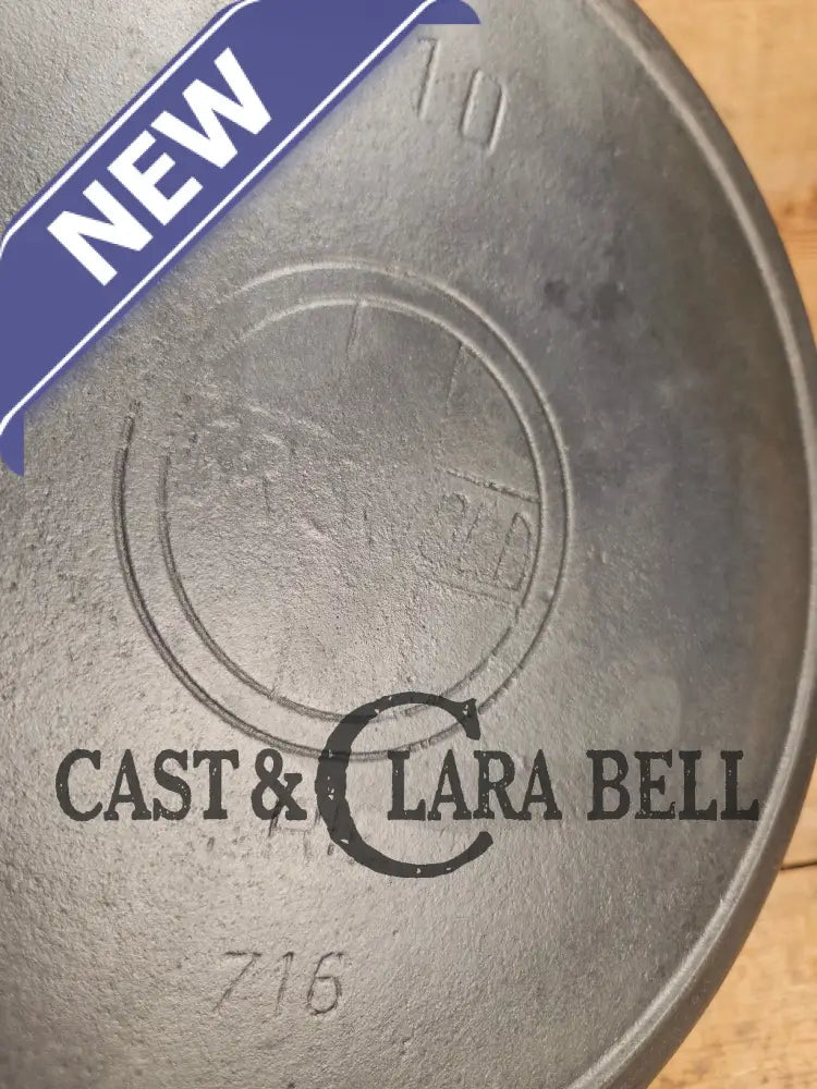 Really cool 1910’s Griswold #10 Skillet large slant logo 716 ERIE series. One of the earlies Griswold Series Skillets