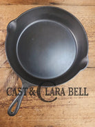 Really cool 1910’s Griswold #10 Skillet large slant logo 716 ERIE series. One of the earlies Griswold Series Skillets