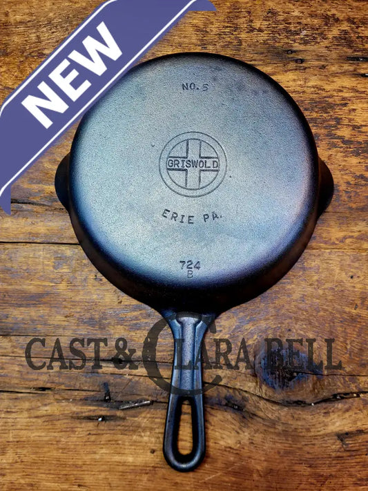 Sautee Pan! Griswold No. 5 Cast Iron Groove Handle Skillet With Small Block Logo And Smooth Bottom