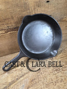 Sautee pan! Griswold No. 5 Cast Iron Groove Handle Skillet with Small Block Logo and Smooth Bottom 724 K Skillet