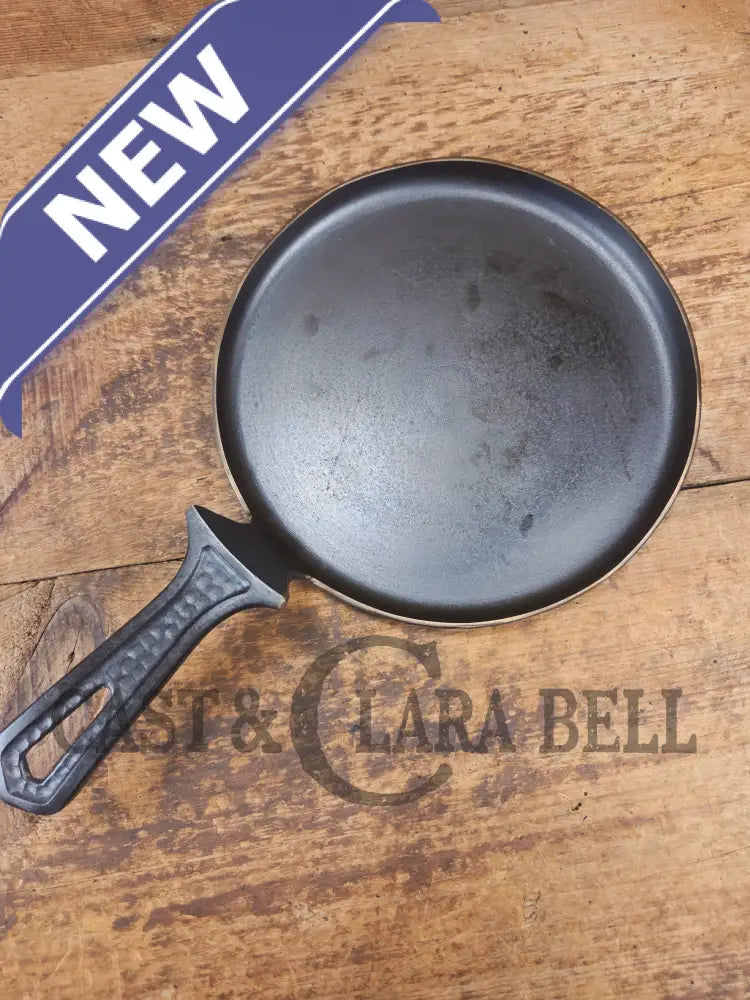 Show Stopper! Custom made Griswold 2028 Hammered Griddle! Made from a reclaimed hard to find Hammered Deep Skillet.