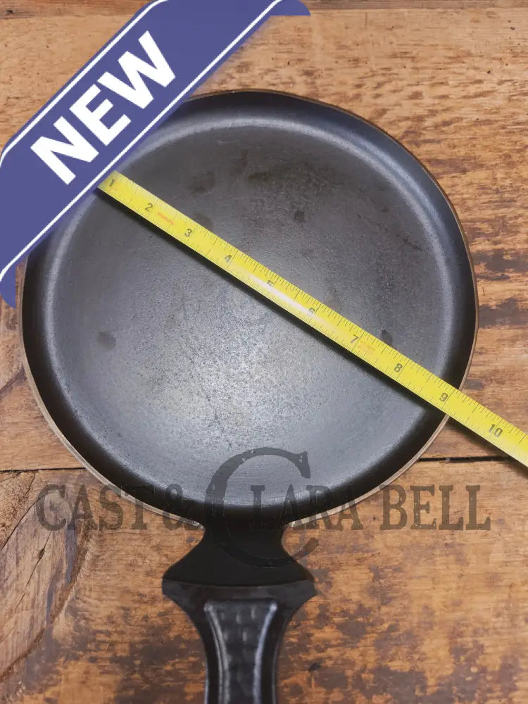 Show Stopper! Custom made Griswold 2028 Hammered Griddle! Made from a reclaimed hard to find Hammered Deep Skillet.