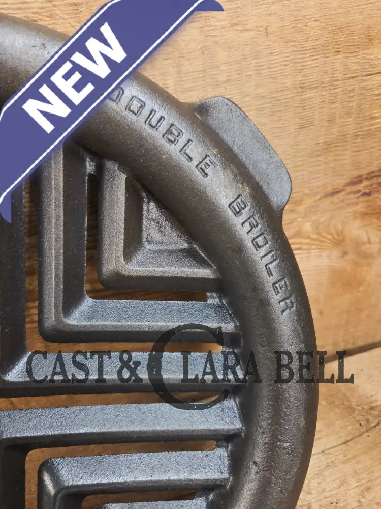 Show stopper! Hard to find Complete Griswold Double Broiler! Amazing piece of Americana! Perfect for searing by the