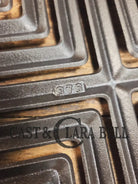 Show stopper! Hard to find Complete Griswold Double Broiler! Amazing piece of Americana! Perfect for searing by the