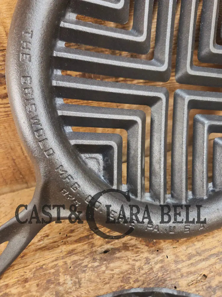 Show stopper! Hard to find Complete Griswold Double Broiler! Amazing piece of Americana! Perfect for searing by the