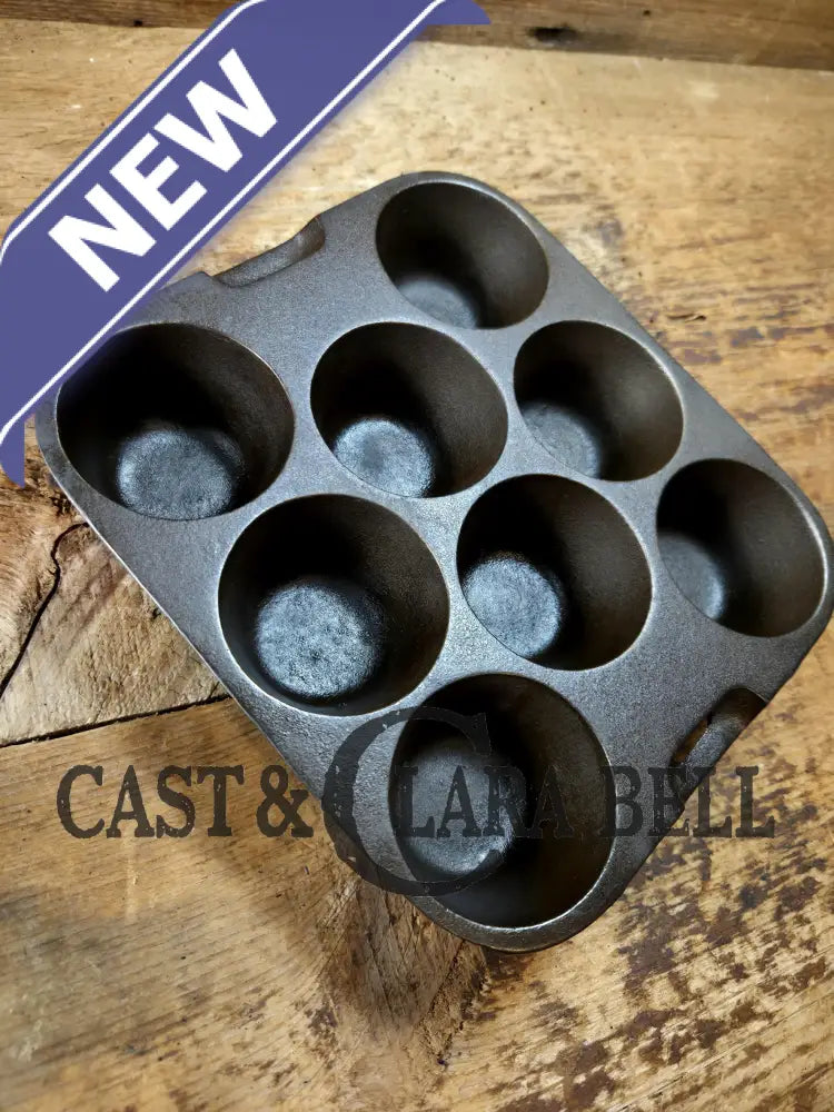 Sleek and elegant! 1930’s Wagner Ware 8 cup Popover Pan 1336 ’R’. Restored and Ready to bake delicious desserts! SC24