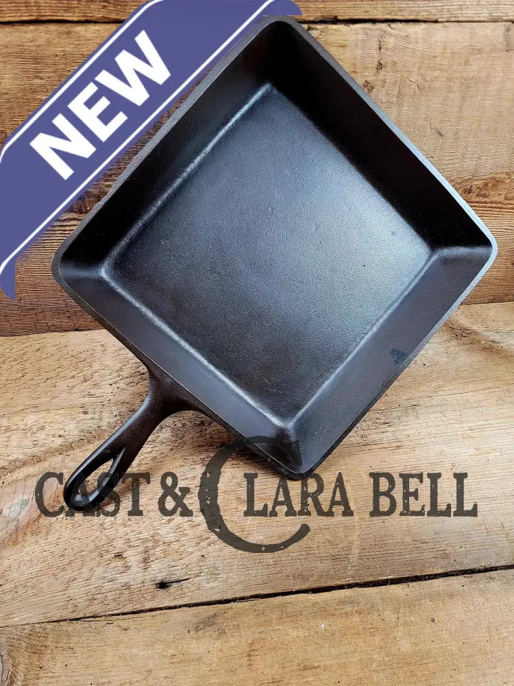 Sleek And Elegant Mid 1900’S Lodge ’Blob 2’’ Square Skillet. Versatile Pan For Your