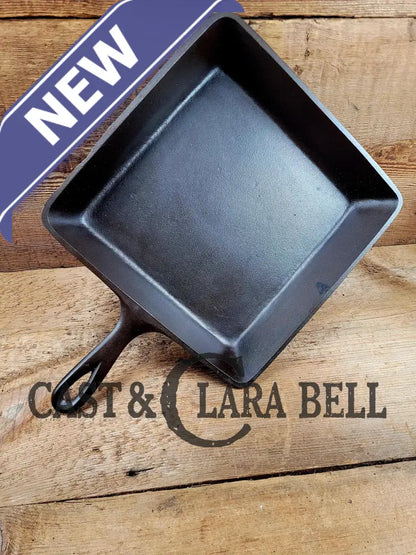 Sleek And Elegant Mid 1900’S Lodge ’Blob 2’’ Square Skillet. Versatile Pan For Your