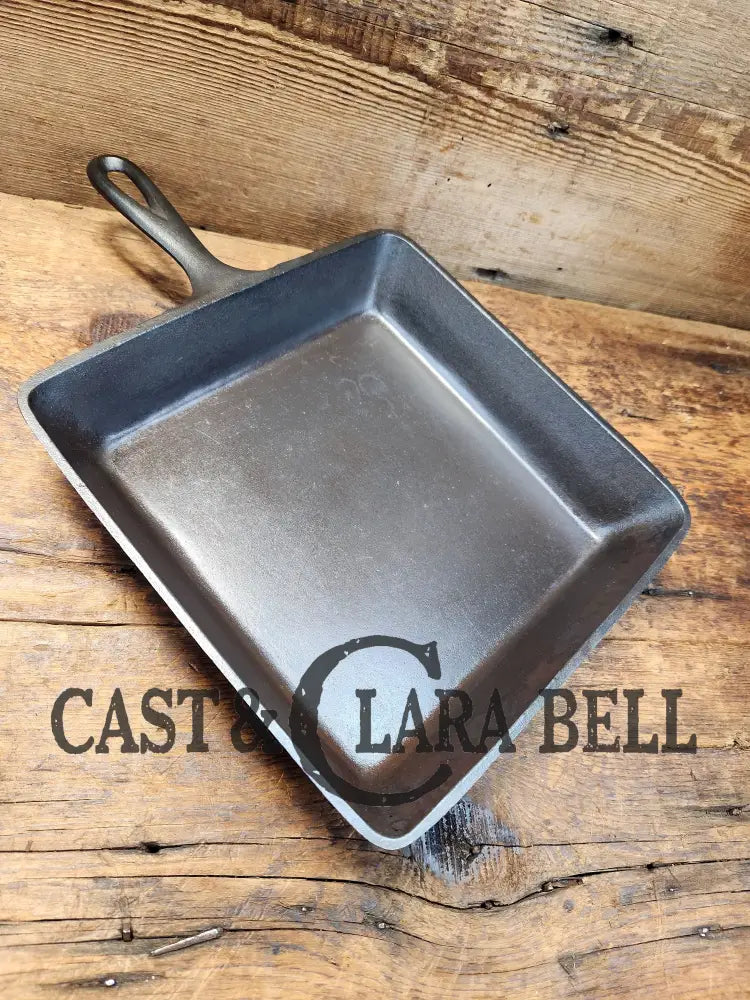 Sleek And Elegant Mid 1900’S Lodge Square Skillet. Versatile Pan For Your Arsenal! Skillet