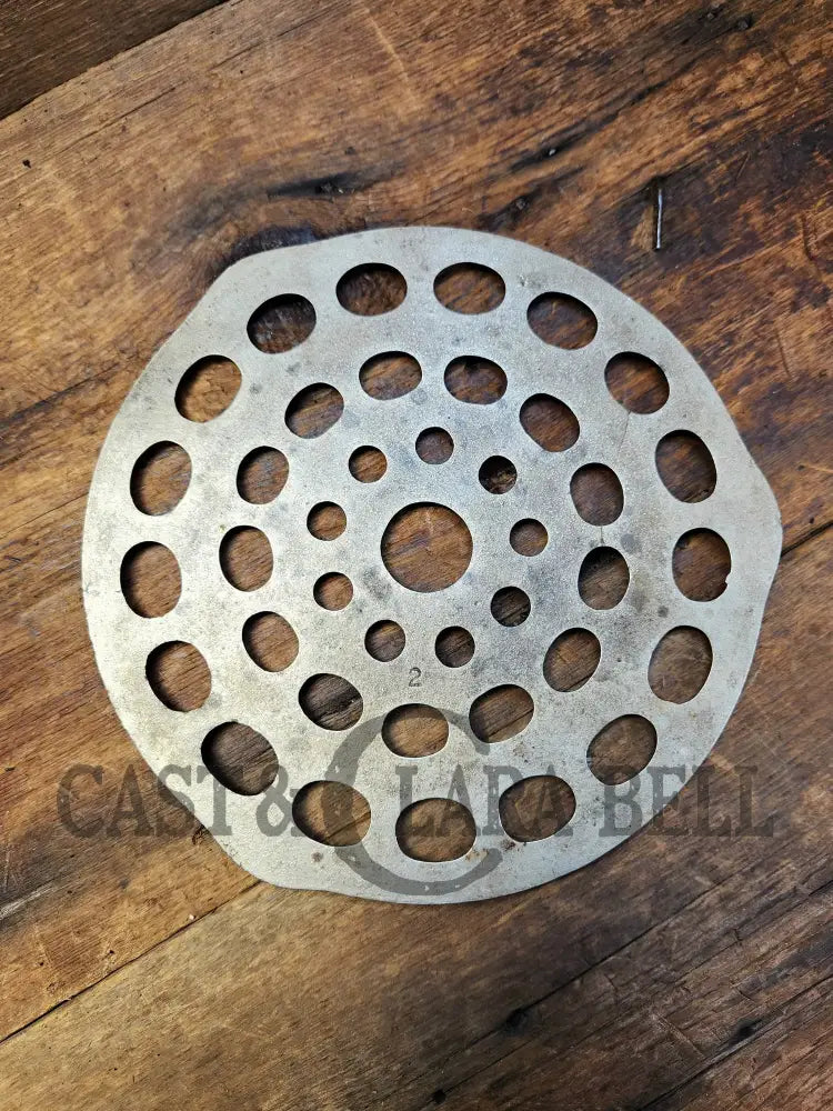 Priced To Sell! (Small Crack) Plated Wagner Ware Drip Drop Trivet For #8 Dutch Oven Ovens & Kettles