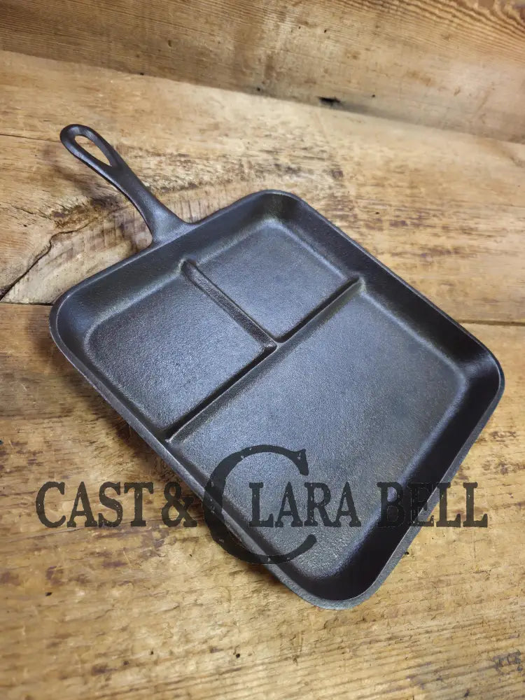 So cool! 1930-40’s Era Lodge Bacon and Egg Breakfast Skillet. Great gift idea for the everyday cook in your life!