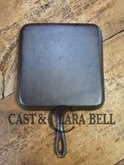 So cool! 1930-40’s Era Lodge Bacon and Egg Breakfast Skillet. Great gift idea for the everyday cook in your life!