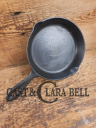 So cool! The hammered Unknown Foundry pointy handle #3 cast iron skillet. Maker Unknown great for sides! Skillet