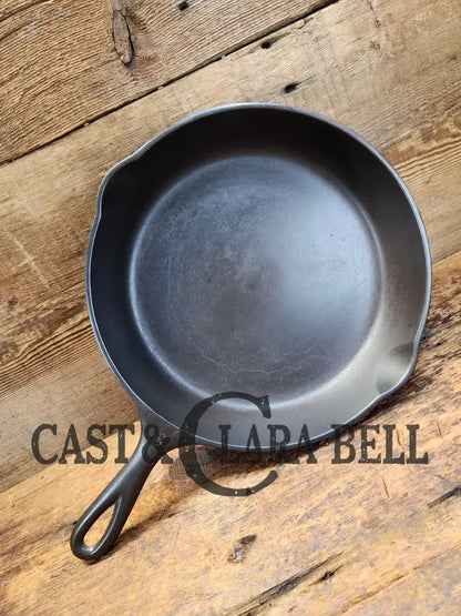 So Cool! Classic 1930’S Wagner #8 Cast Iron Skillet With Hammered Finish