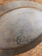 So cool & not common! Griswold #848 ’Steak Platter’. Very cool for the dinner table - Skillet