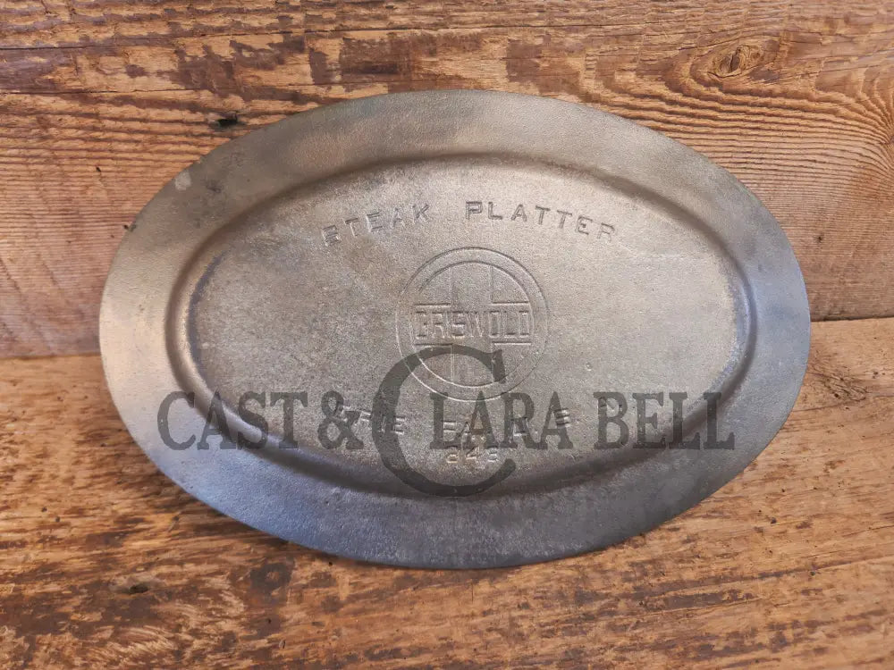 So cool & not common! Griswold #848 ’Steak Platter’. Very cool for the dinner table - Skillet