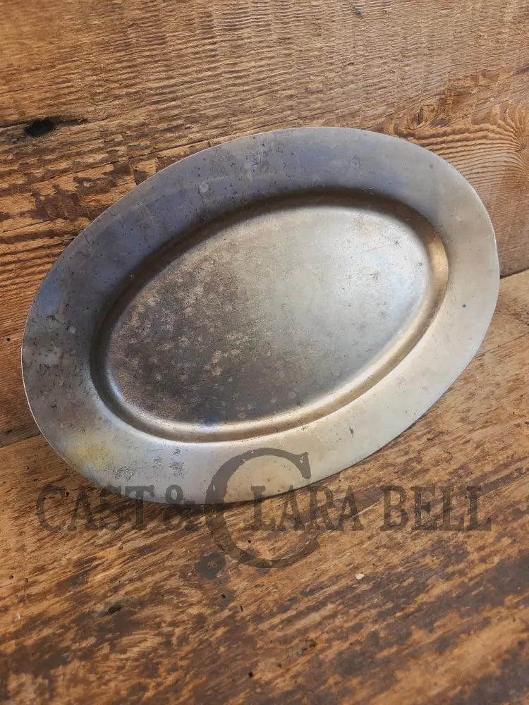 So cool & not common! Griswold #848 ’Steak Platter’. Very cool for the dinner table - Skillet