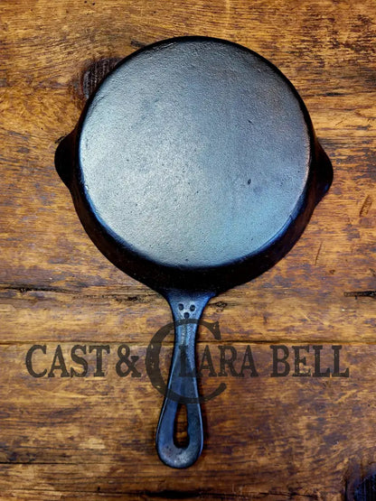 So Cool! The ’Hammered Ugly’ #3 Cast Iron Egg Skillet. Maker Unknown Great For Eggs! Skillet