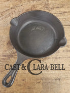 So cool! The ’hammered ugly’ #5 cast iron skillet. Maker Unknown great for sides! SC24 Skillet