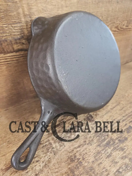 So cool! The ’hammered ugly’ #5 cast iron skillet. Maker Unknown great for sides! SC24 Skillet