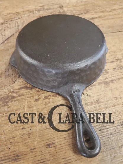 So cool! The ’hammered ugly’ #5 cast iron skillet. Maker Unknown great for sides! SC24 Skillet