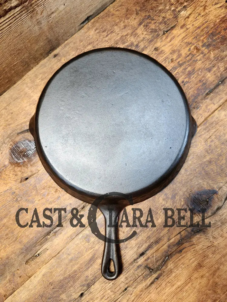 So Cool! The ’Hammered Ugly’ #8 Cast Iron Skillet. Maker Unknown Great For Sides! Sc24 Skillet