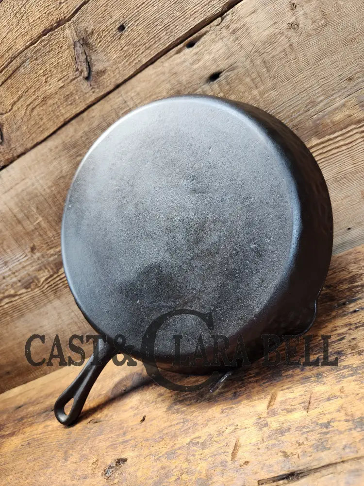 So Cool! The ’Hammered Ugly’ #8 Cast Iron Skillet. Maker Unknown Great For Sides! Sc24 Skillet