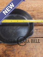 So cool! The hammered Unknown Foundry pointy handle #3 cast iron skillet. Maker Unknown great for sides! Skillet