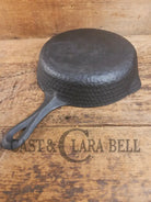 So cool! The hammered Unknown Foundry pointy handle #5 cast iron skillet. Maker Unknown great for sides! Skillet