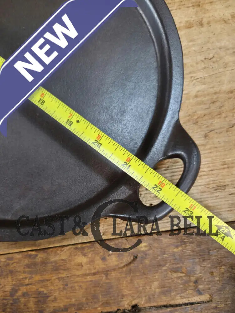 So elegant and very hard to find! 1910’s Griswold #9 Slant Block Logo 713 Long Griddle. Don’t miss this one! Very