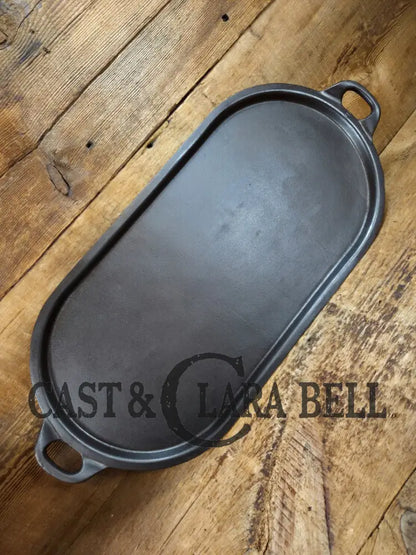 So elegant and very hard to find! 1910’s Griswold #9 Slant Block Logo 713 Long Griddle. Don’t miss this one! Very