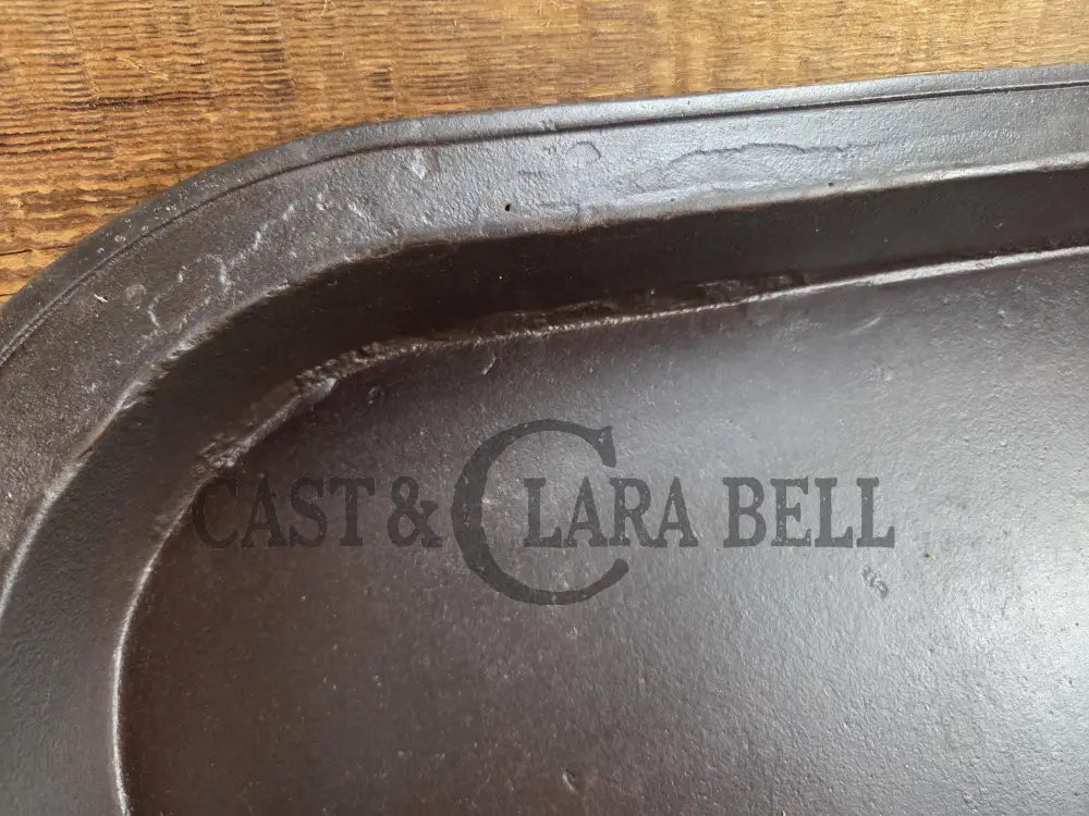 So elegant and very hard to find! 1910’s Griswold #8 Slant Logo 749 Long Griddle/Sad Iron Heater. Don’t miss this one!