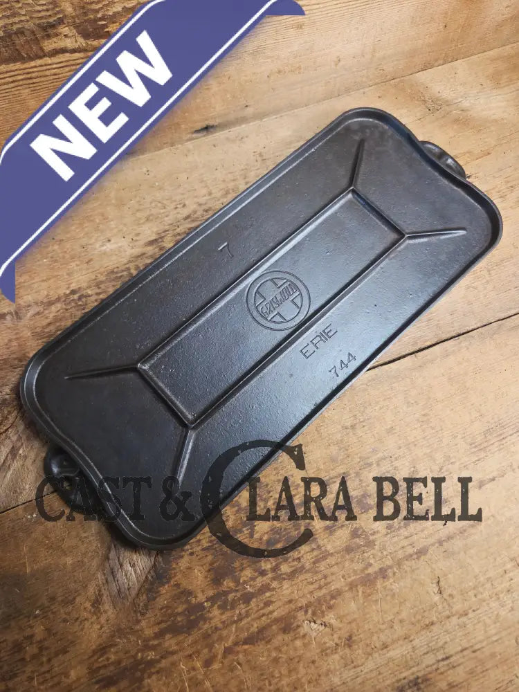 So elegant & awesome! 1920’s Griswold #7 Cast Iron Long Griddle Slant Block Logo ERIE 744. Perfect size for the