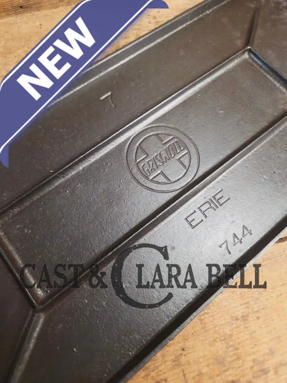 So elegant & awesome! 1920’s Griswold #7 Cast Iron Long Griddle Slant Block Logo ERIE 744. Perfect size for the