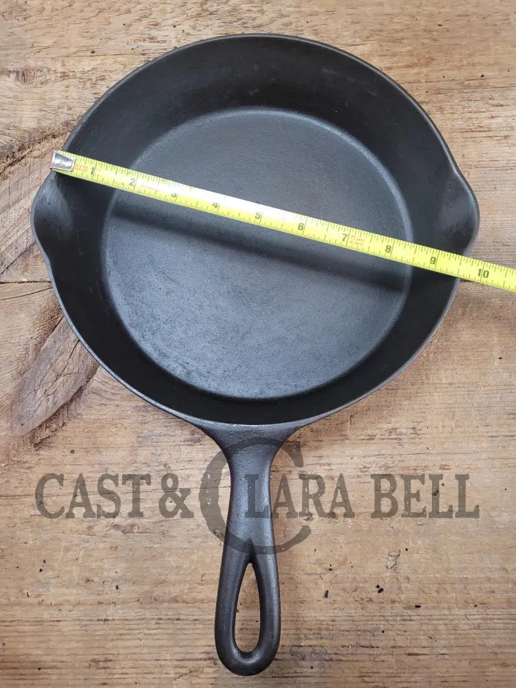 So Unique! 1930’S Favorite Piqua Ware #7 Cast Iron Skillet Smiley Logo.