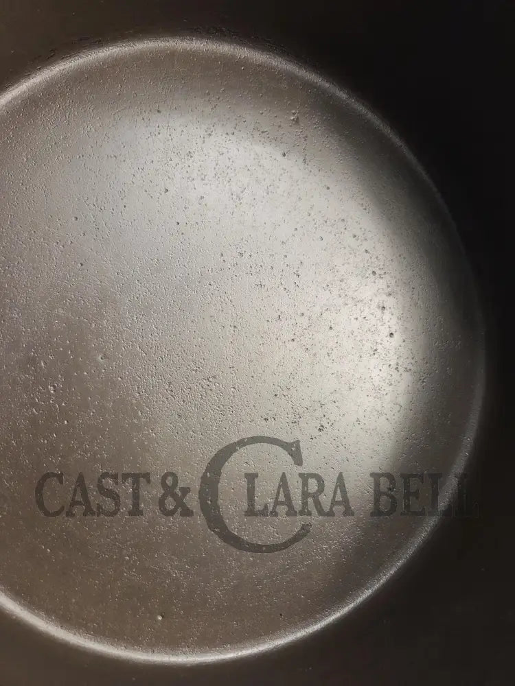 So unique! 1930’s Large fully marked Wagner Ware No. 9 Dutch Oven with saw tooth style Lid 1269 and Ghostmarked Logo!?