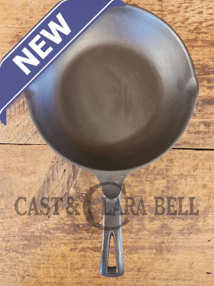 So unique! 1950’s Griswold/Wagner double logo Chef Skillet - Skillet