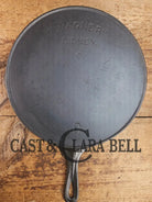 So unique and harder to find! Wagner made 1910’s Arc straight logo Sidney O. #9 Skillet with Heat Ring Skillet