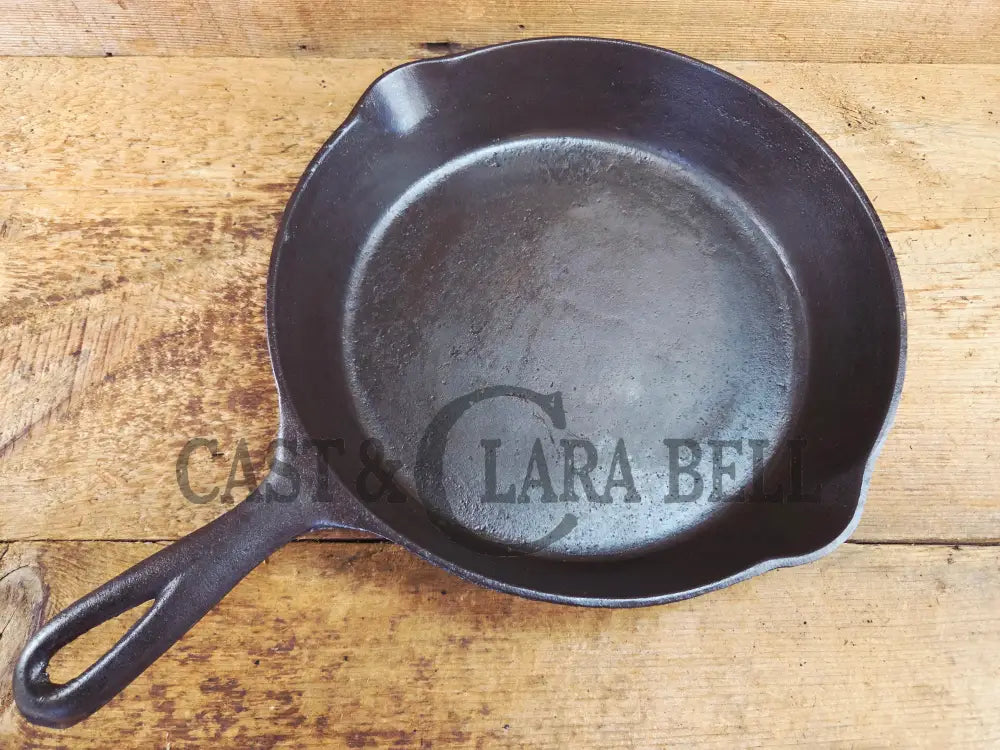 So unique converstion starter. Recast Erie #8 Cast Iron Skillet. See description Skillet