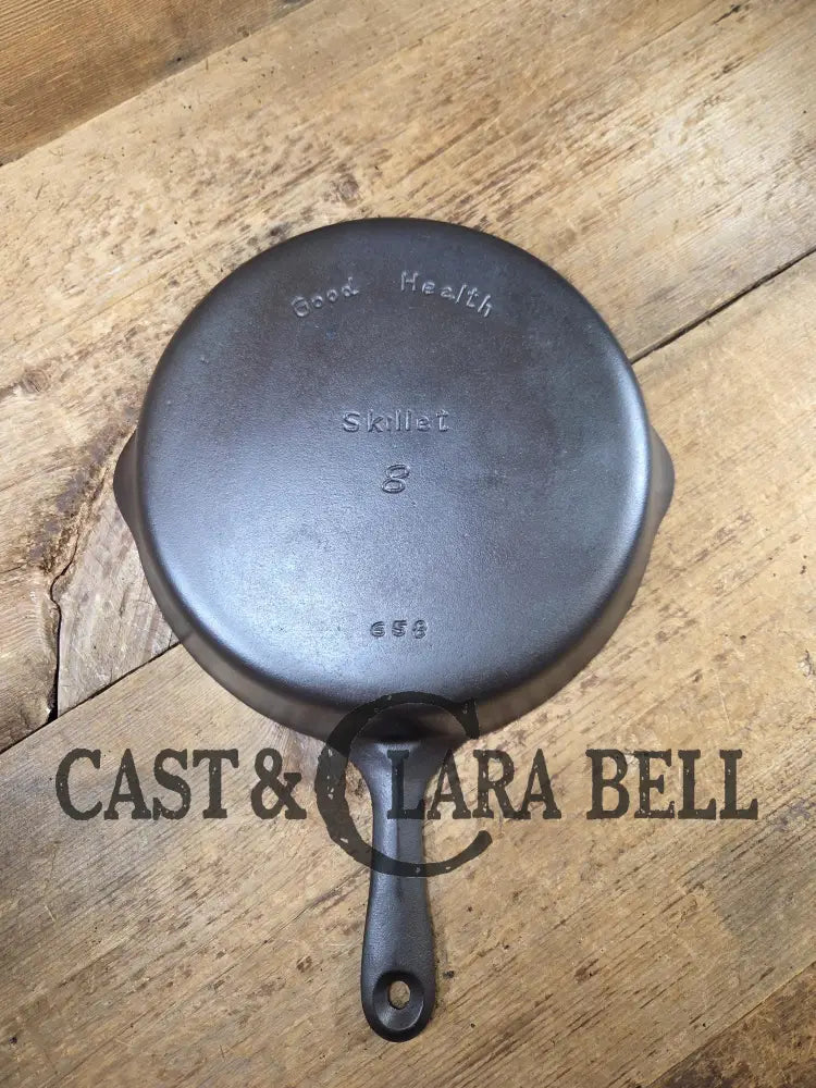 So unique! Griswold’s Good Health #8 Cast Iron Skillet 658. Classic Department store piece! Skillet