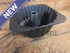 So unique! ’The Pauper’ fluted style cake pan unknown maker. 12 Cups Square base - Bakeware