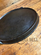 Spectacular and hard to find Griswold ERIE 3rd Series #10 Round Griddle with Bail! You don’t see these often! Griddle
