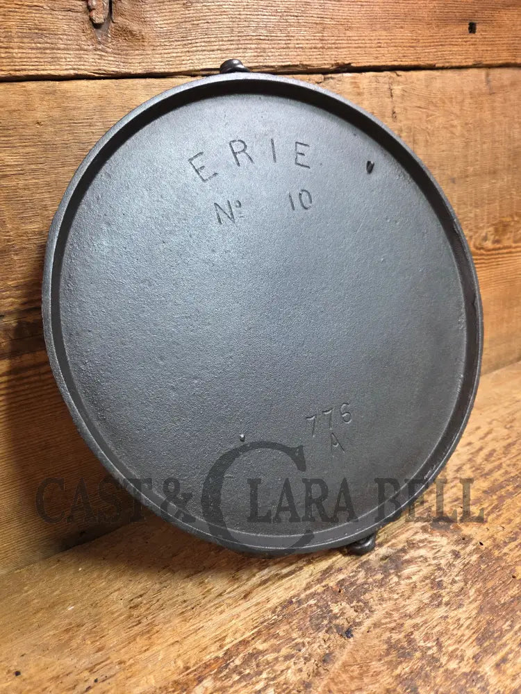 Spectacular and hard to find Griswold ERIE 3rd Series #10 Round Griddle with Bail! You don’t see these often! Griddle